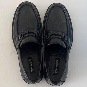Steve Madden Black Leather Bit-Detail Slip-On Loafers